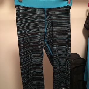 Capri work out pants